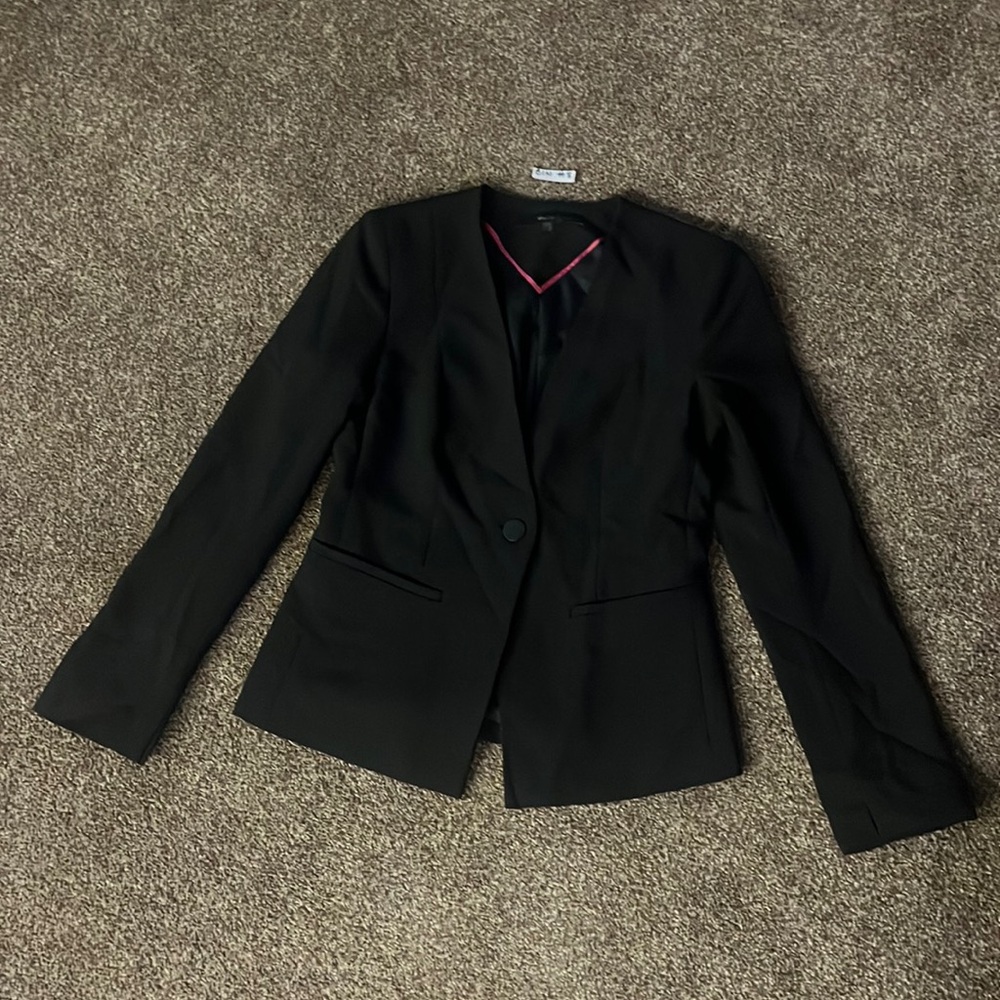 Willow and Thread size 2 blazer. Great condition